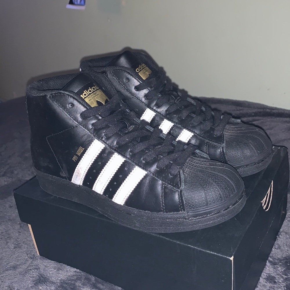 Adidas Pro Model